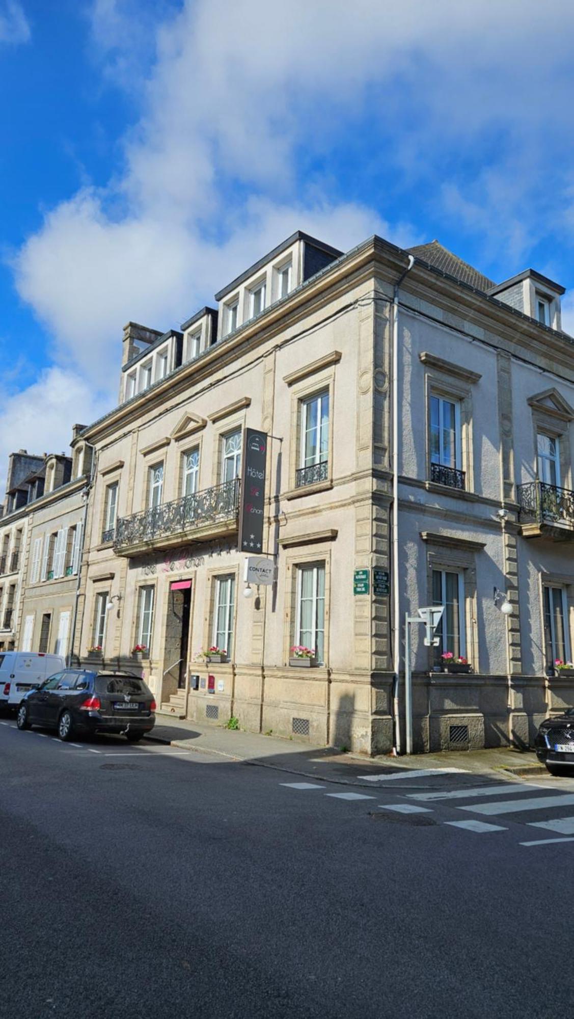 Hotel Le Rohan Charme Et Caractere Pontivy Exterior foto